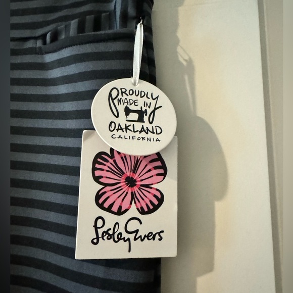 NEW Lesley Evers Audrey Striped Pull On Pants Slacks Black Gray Stripe XXS NWT - Picture 4 of 4